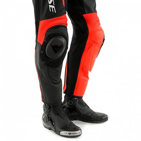 Мотокомбинезон кожаный Dainese Mistel 2pcs Suit Black-Matt/Fluo-Red/Black-Matt